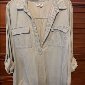 **SOLD** Old Navy Light Blue Casual Shirt